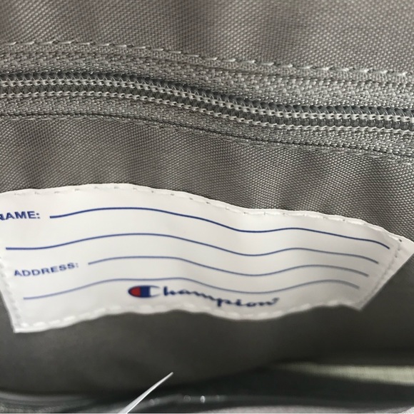 NWT Champion Canteen Cross Body Bag - Picture 4 of 12